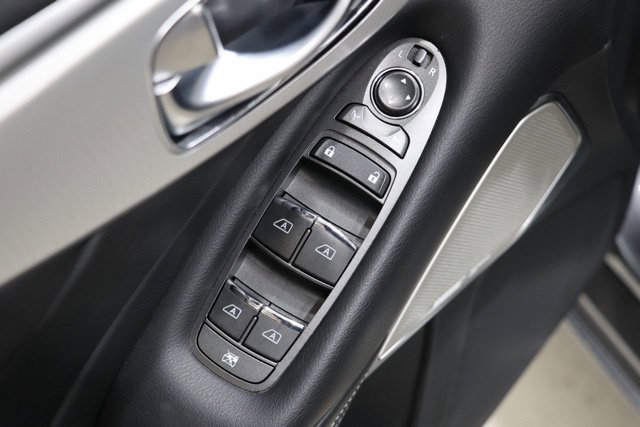 Used 2023 INFINITI Q50 Luxe w/ Cargo Package AWD/4WD image 8