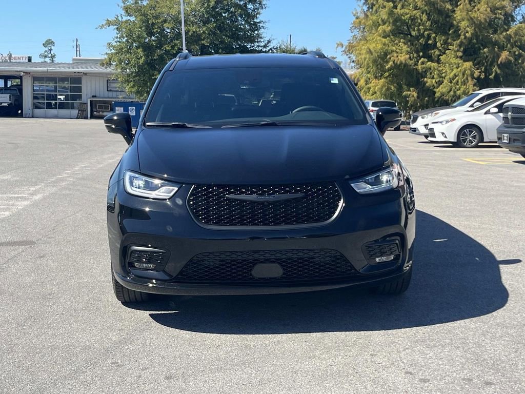 New 2026 Chrysler Pacifica Select w/ S Appearance Package image 8