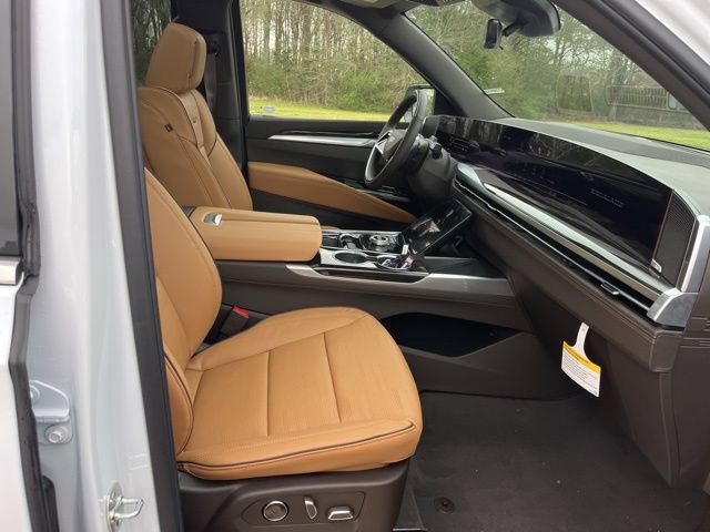 New 2026 Cadillac Escalade ESV Luxury w/ Touring Package RWD image 48
