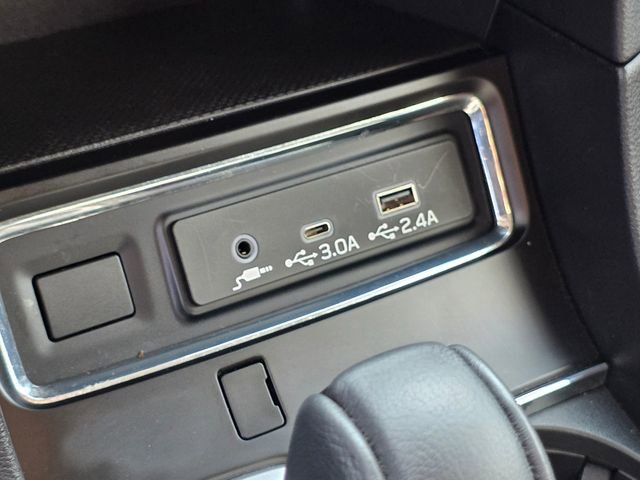 Certified 2024 Subaru Ascent Premium w/ Convenience Package image 29