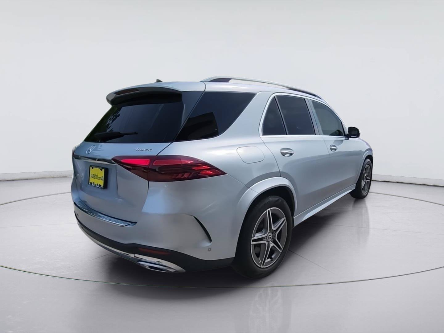 Used 2024 Mercedes-Benz GLE 350 4MATIC image 8