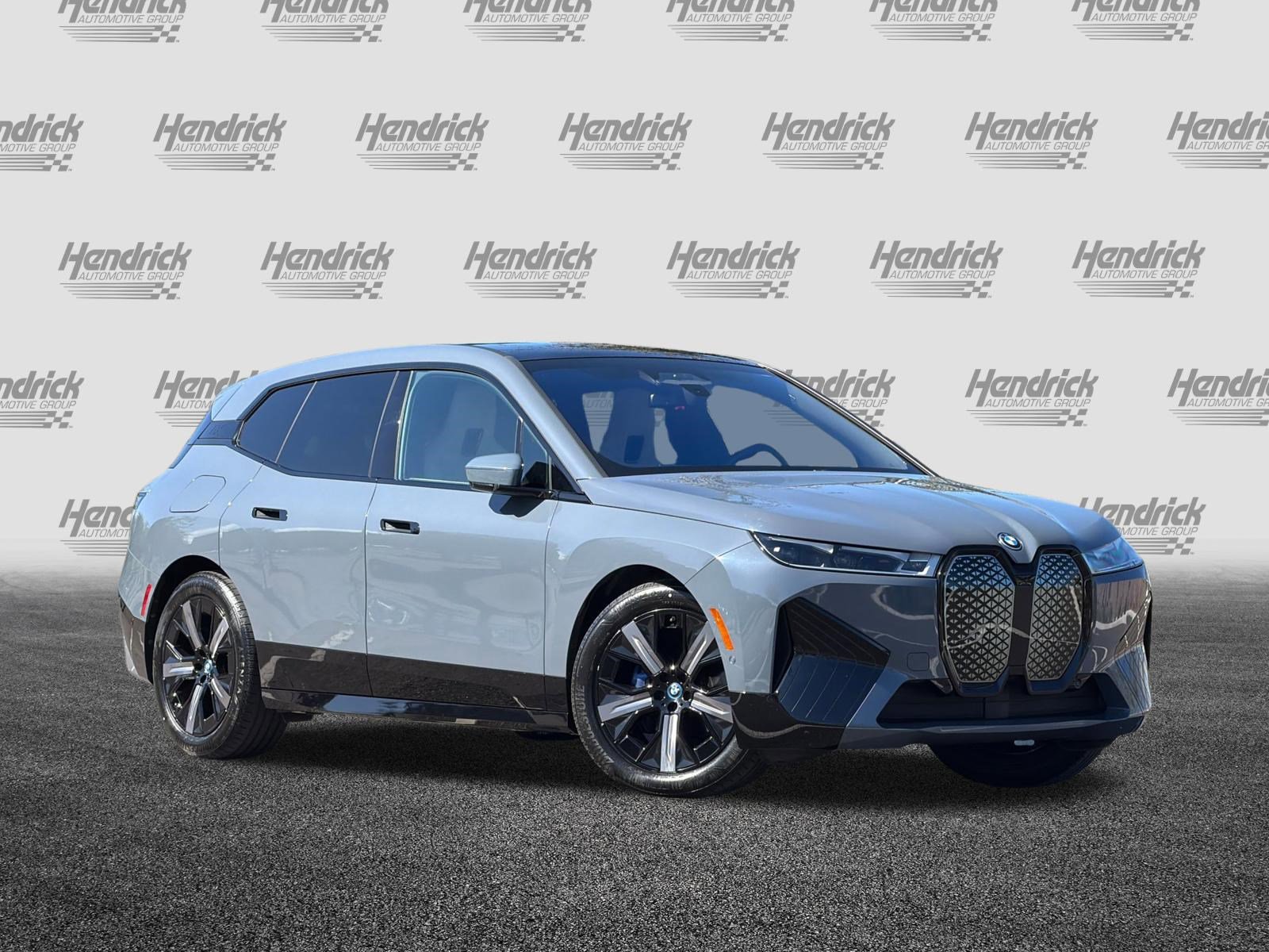 Used 2023 BMW iX xDrive50 w/ Premium Package video 2