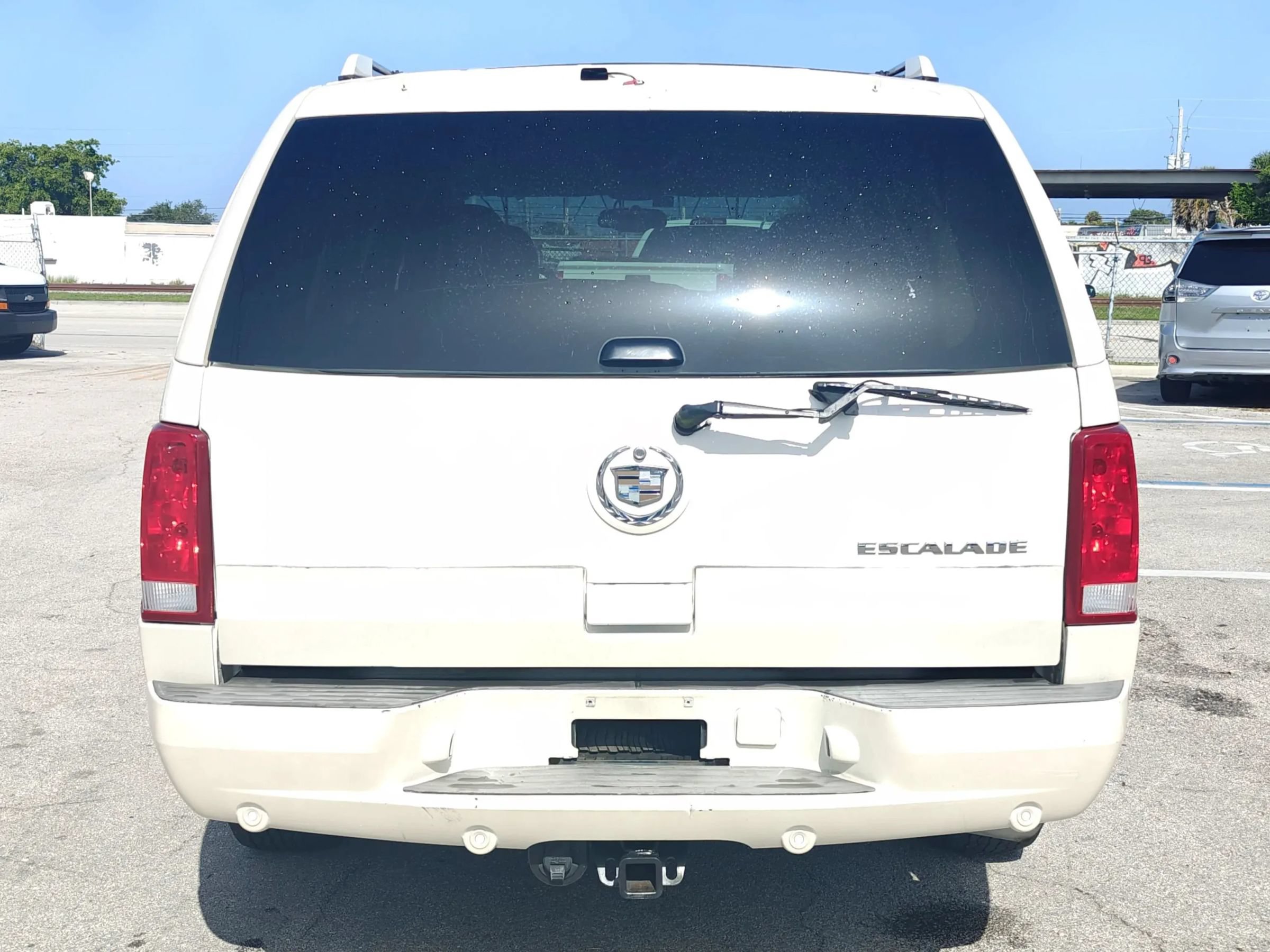 Used 2005 Cadillac Escalade 2WD image 6