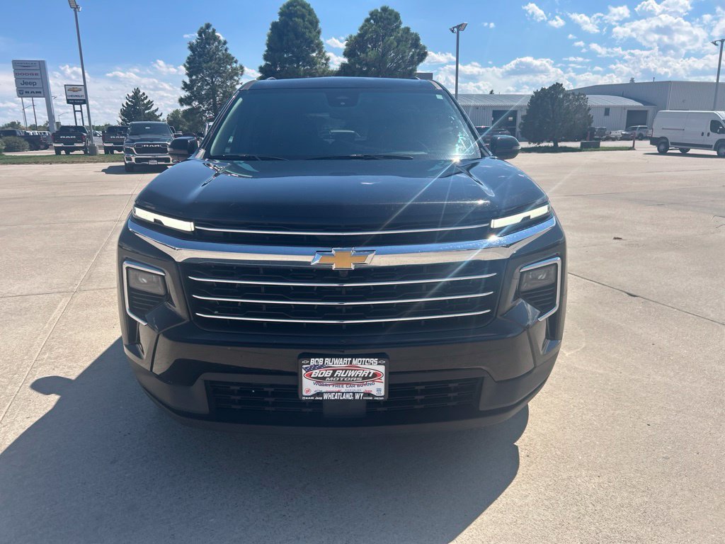 Used 2026 Chevrolet Traverse LT AWD/4WD image 9