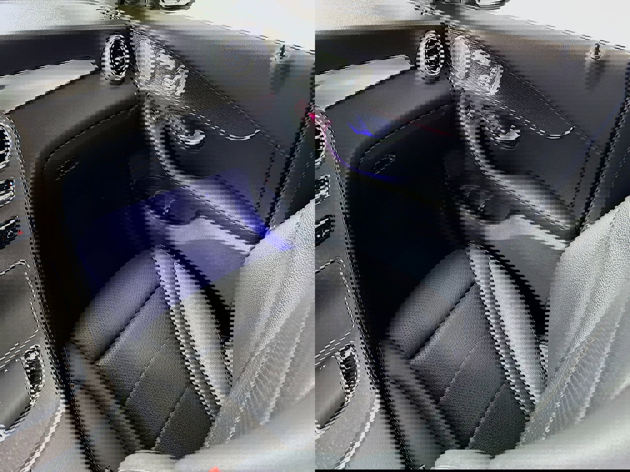 Used 2020 Mercedes-Benz GLC 300 4MATIC image 26