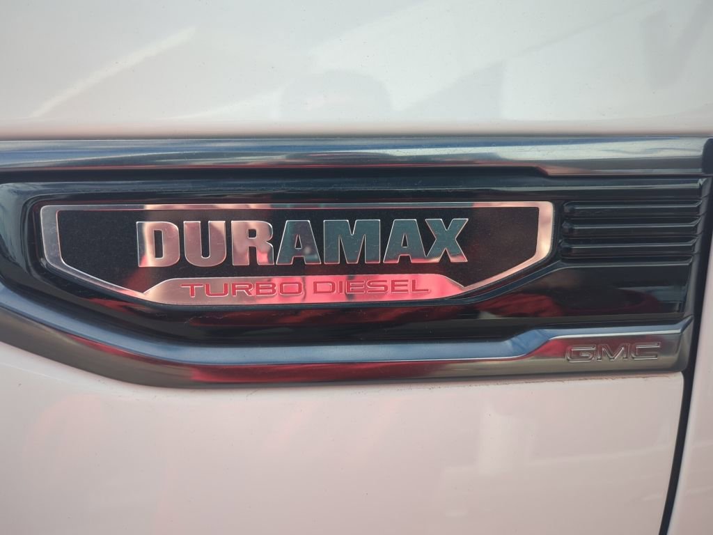 Used 2024 GMC Sierra 1500 AT4 w/ Technology Package image 13