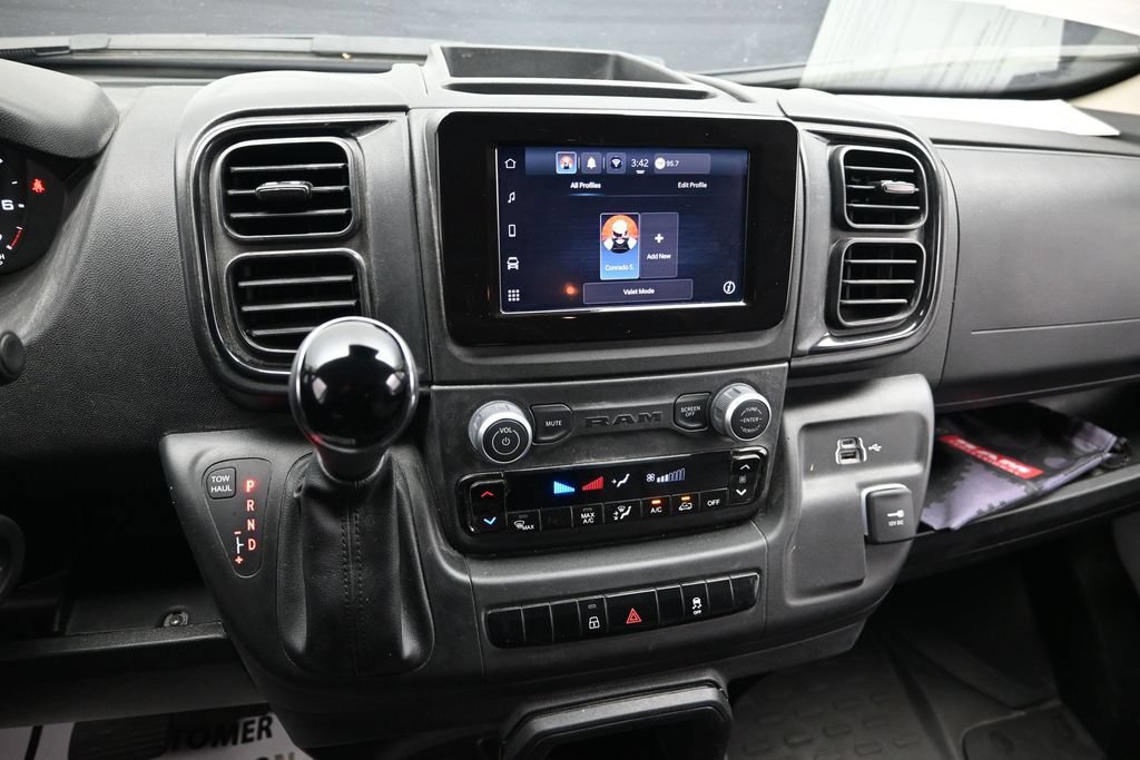 Used 2025 RAM ProMaster 1500 FWD image 12