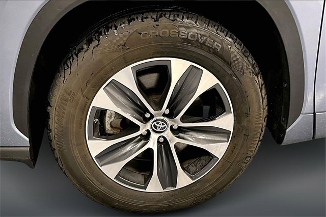 Used 2022 Toyota Highlander XLE image 33