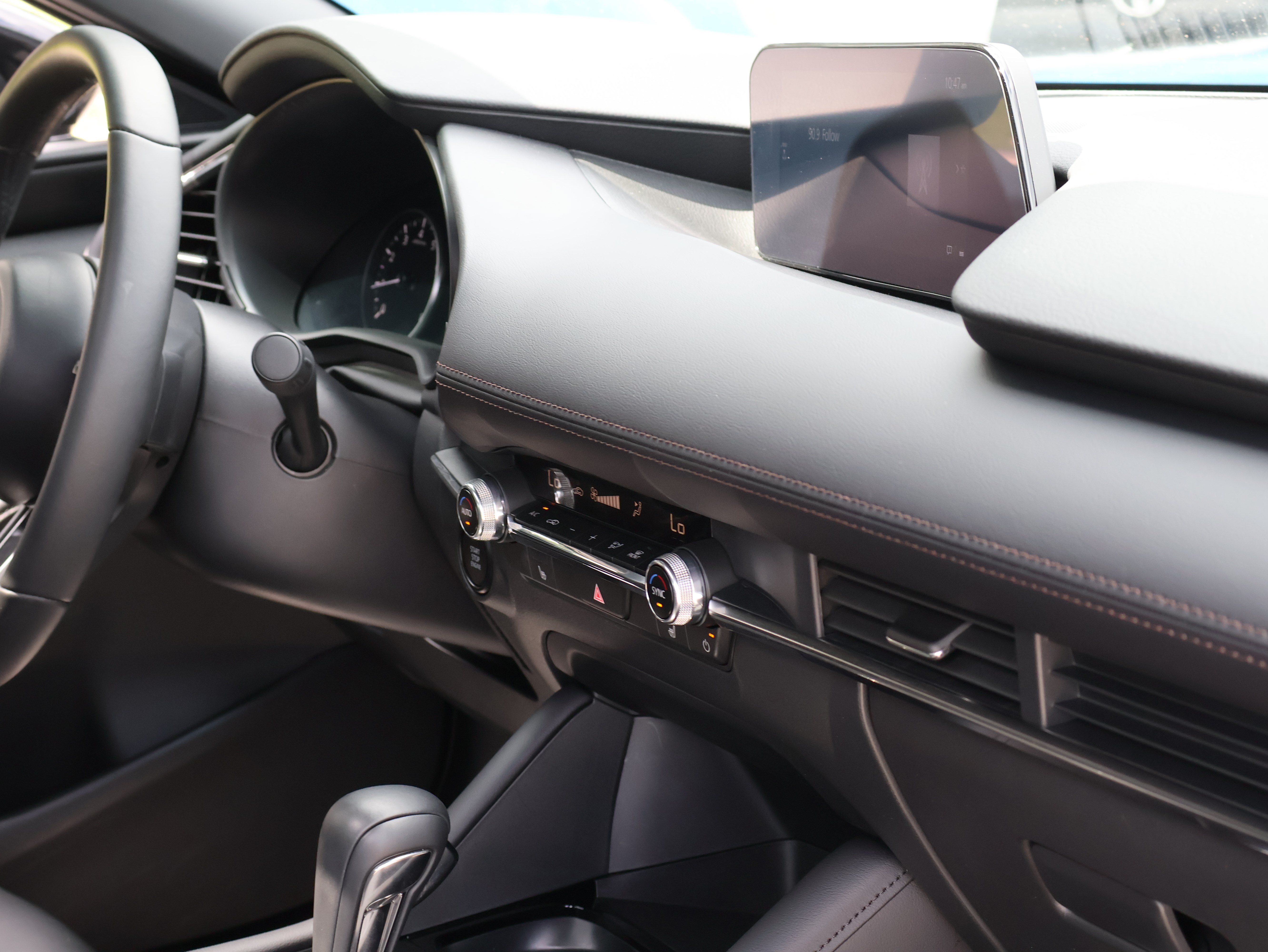 Used 2025 MAZDA MAZDA3 s FWD image 11