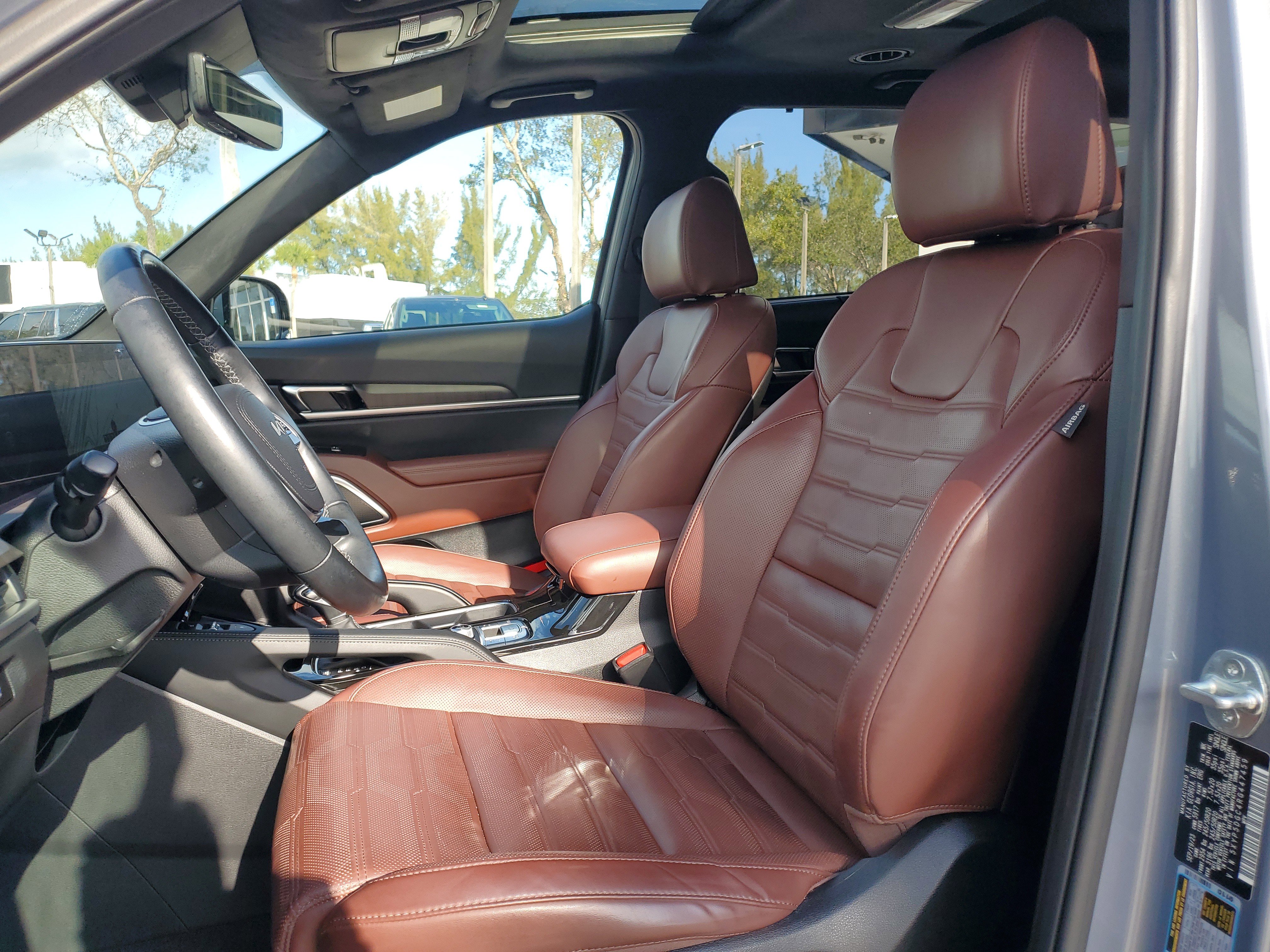 Used 2024 Kia Telluride SX Prestige image 13