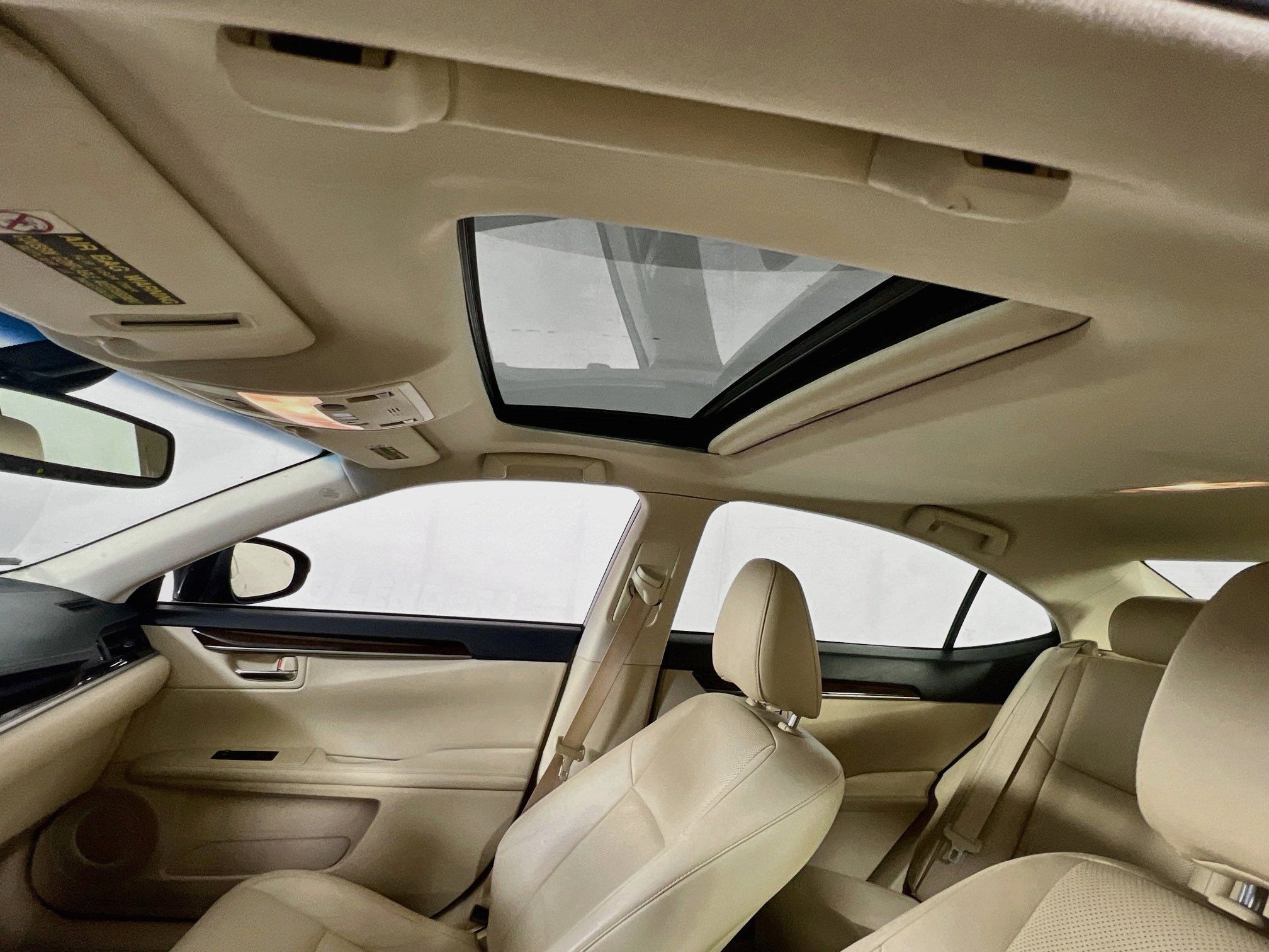 Used 2015 Lexus ES 350 w/ Luxury Package FWD image 22