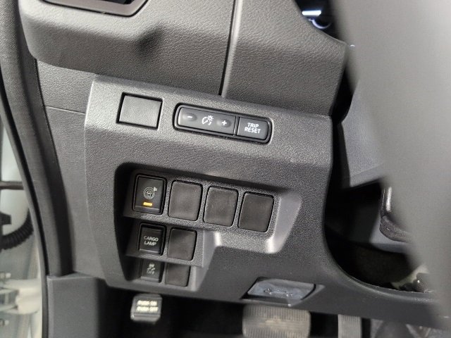 New 2026 Nissan Frontier SV w/ All-Weather Content Package image 16