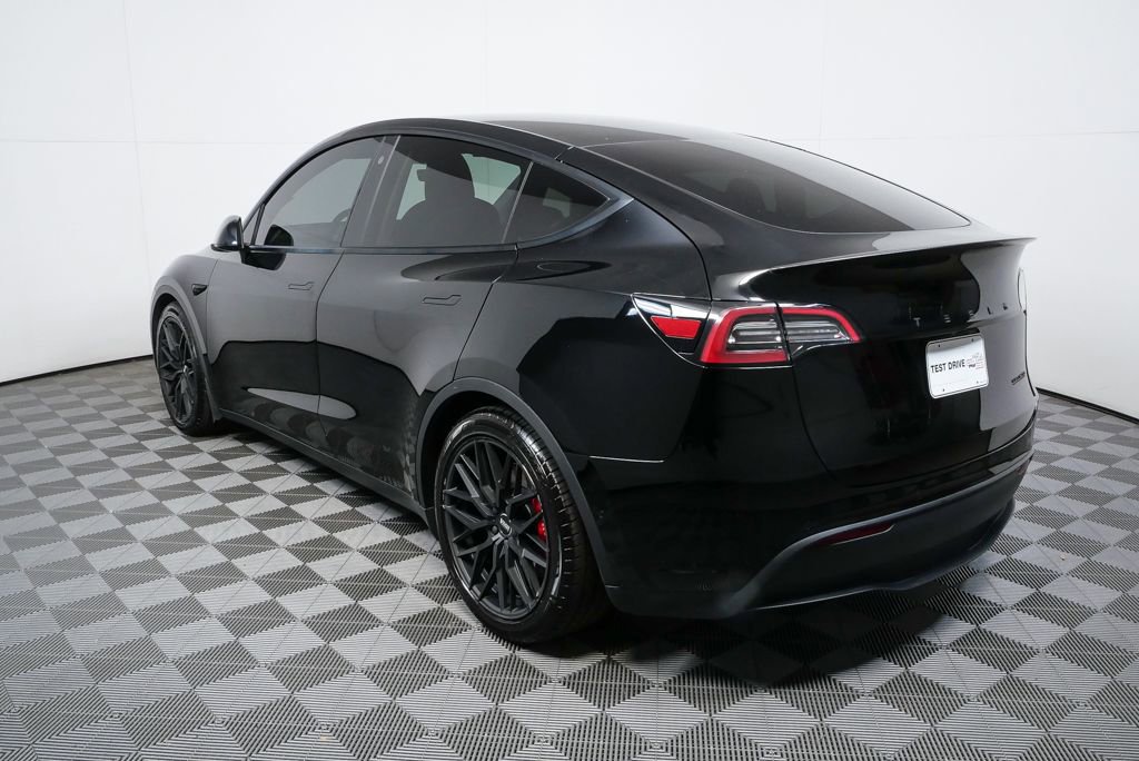 Used 2021 Tesla Model Y Performance image 13