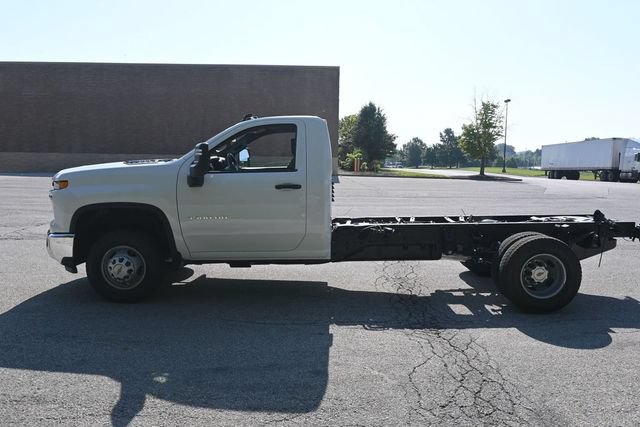 New 2026 Chevrolet Silverado 3500 W/T w/ WT Convenience Package AWD/4WD image 11
