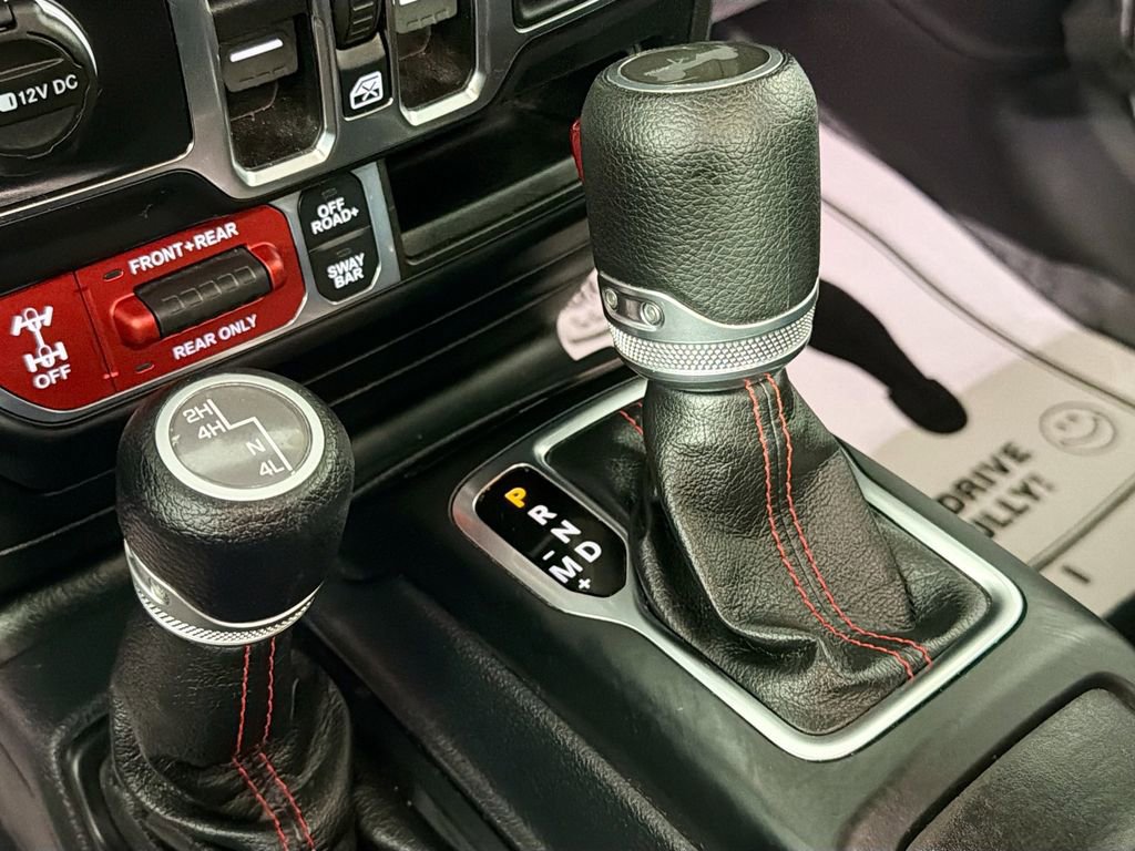 Used 2021 Jeep Wrangler Unlimited Rubicon w/ Uconnect 4C Nav & Sound Group image 17