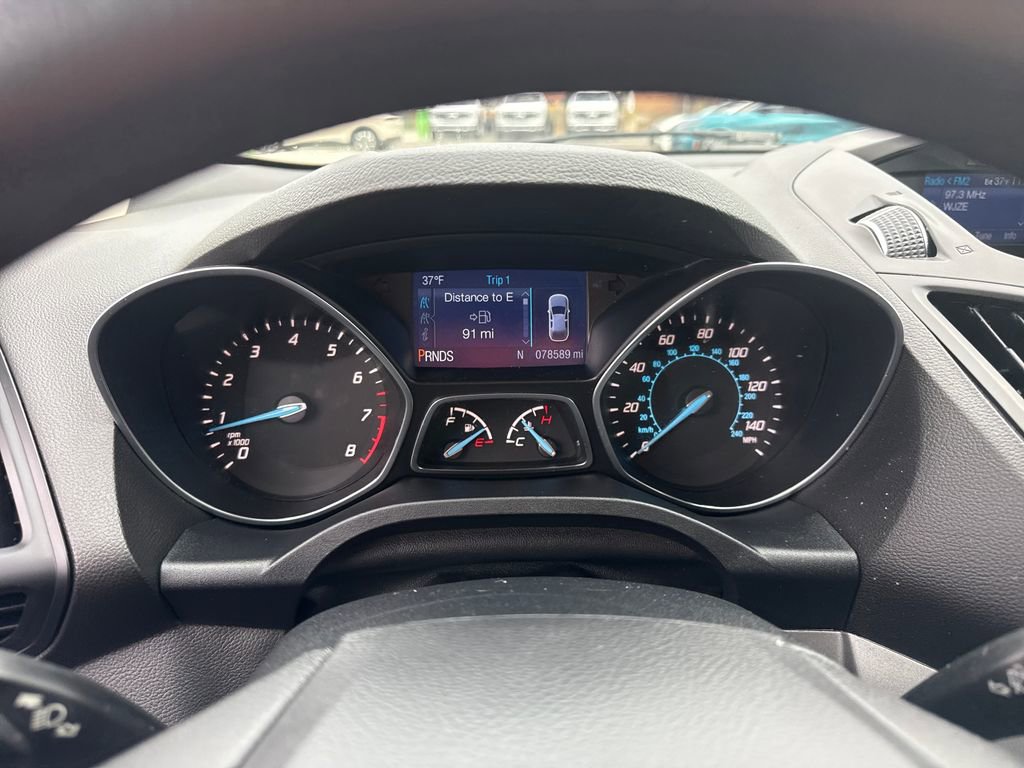 Used 2014 Ford Escape SE image 31