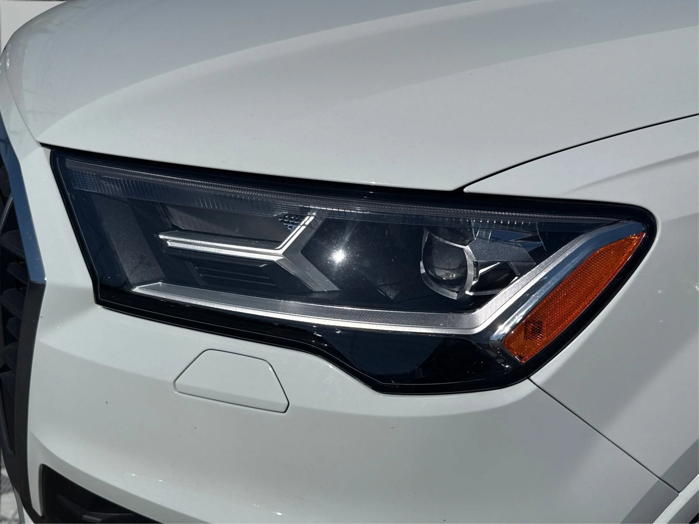 Used 2020 Audi Q7 3.0T Premium Plus image 26