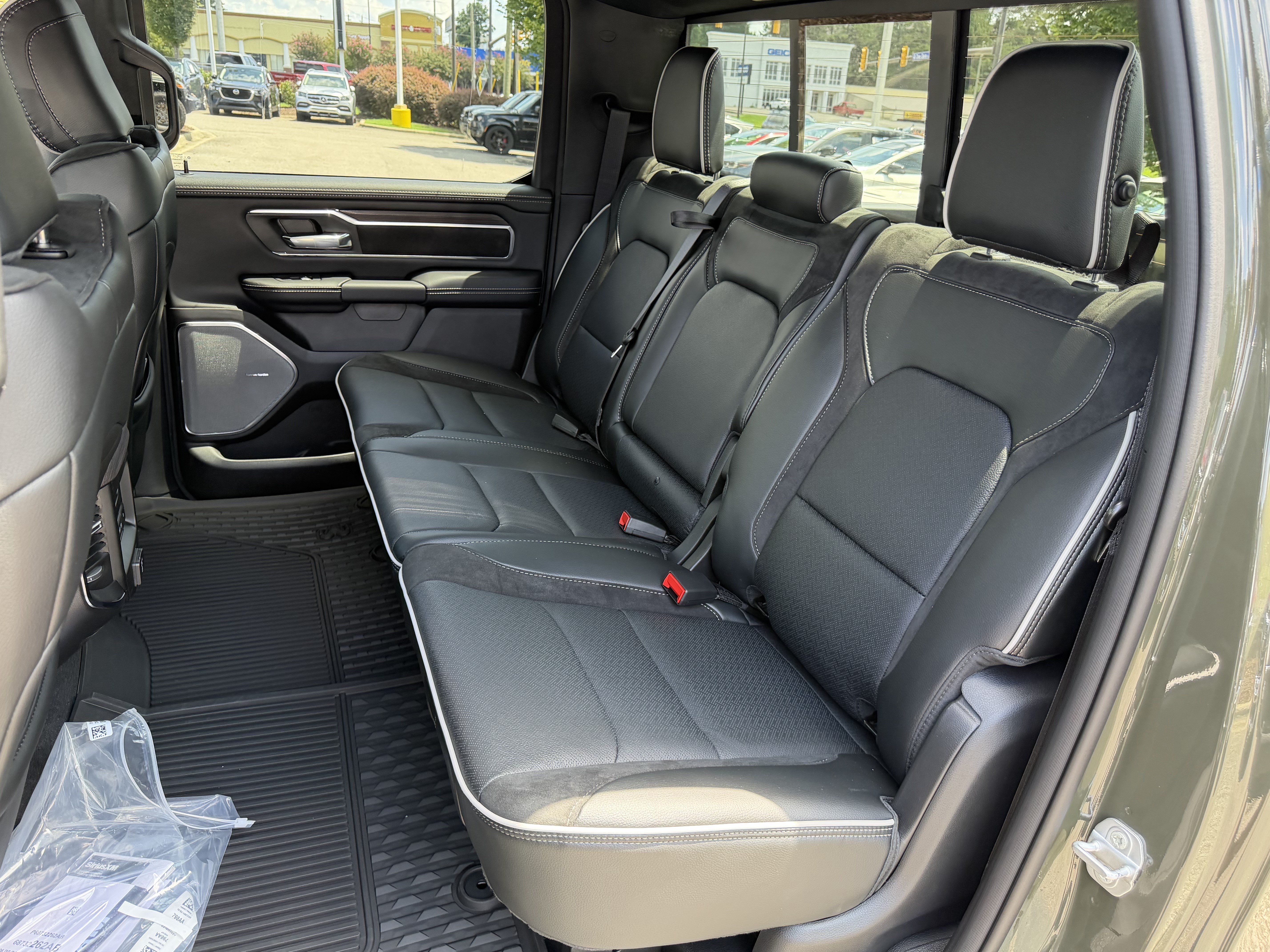 New 2026 RAM 1500 Laramie w/ Night Edition AWD/4WD image 31