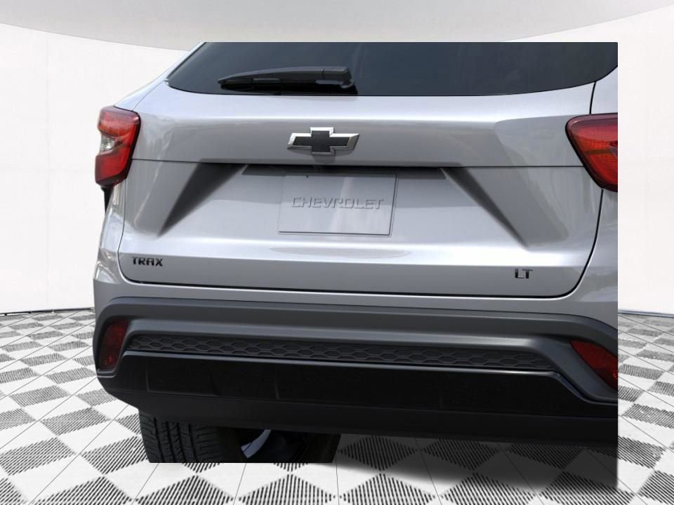 New 2026 Chevrolet Trax LT w/ Midnight Edition FWD image 21