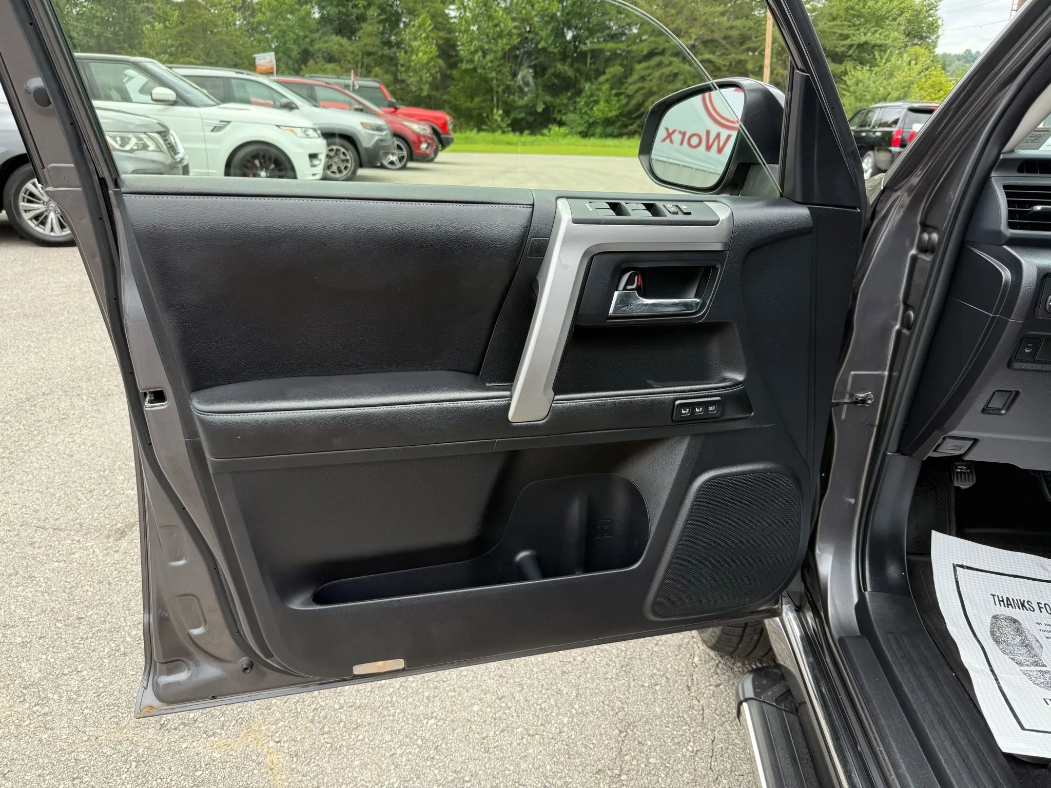 Used 2014 Toyota 4Runner Limited image 20