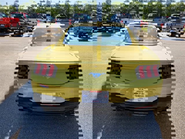 New 2025 Ford Mustang Coupe image 33