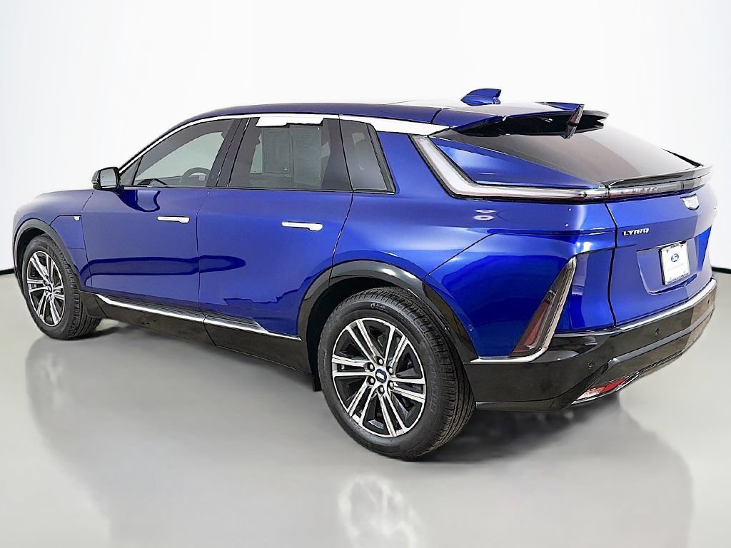 Used 2024 Cadillac Lyriq Luxury RWD image 12