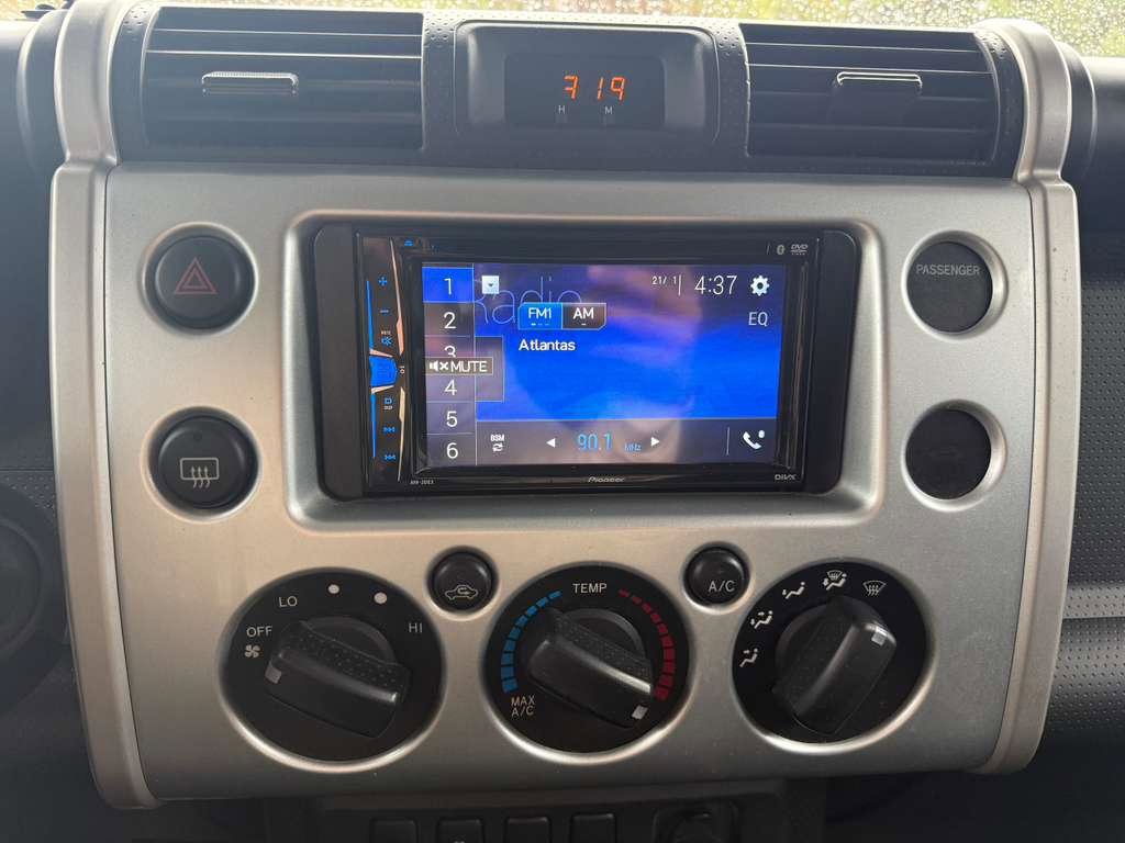 Used 2007 Toyota FJ Cruiser 2WD image 17