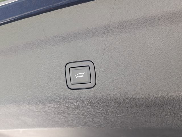 Used 2023 GMC Yukon AT4 w/ Max Trailering Package image 14