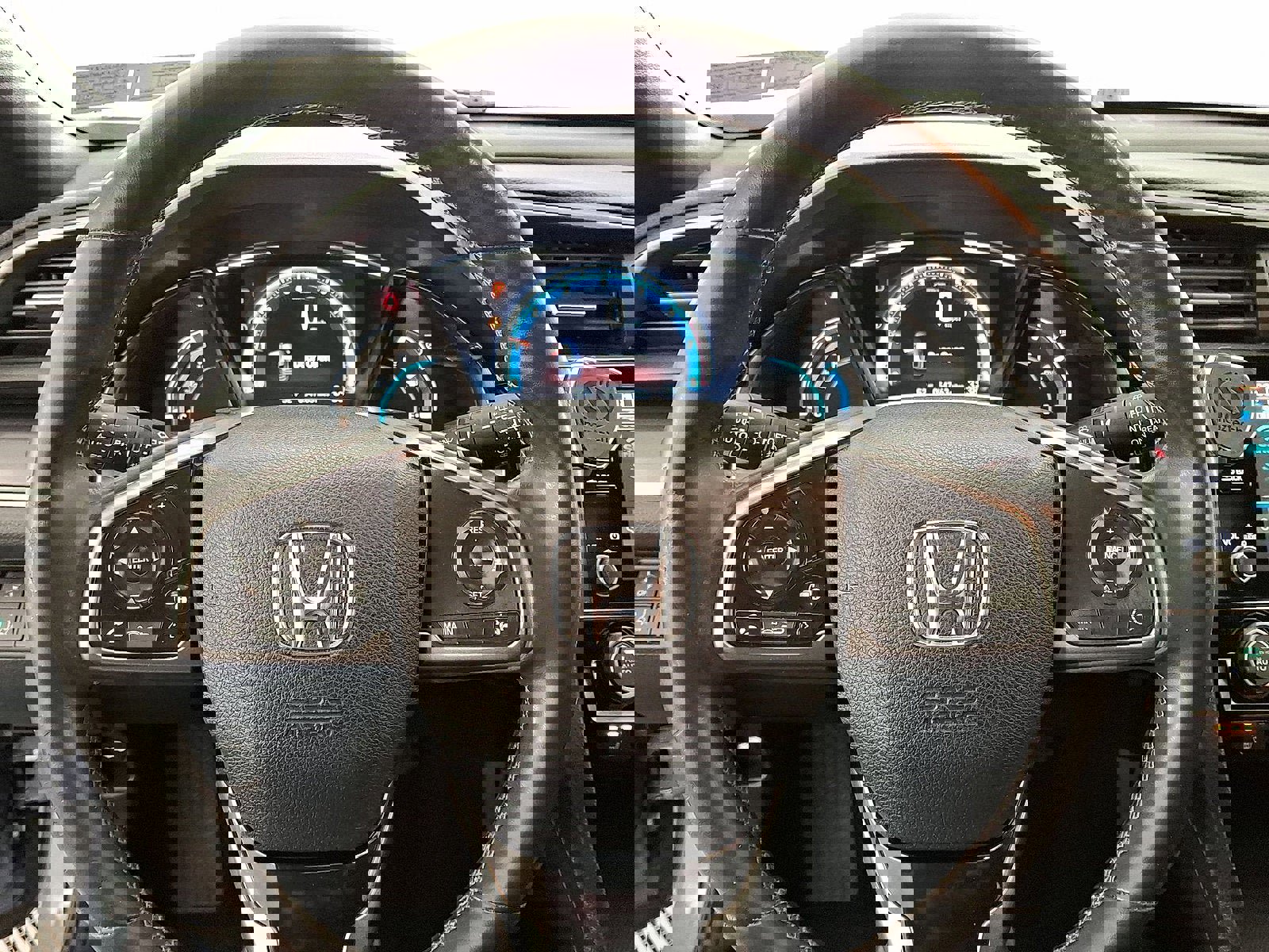 Used 2020 Honda Civic EX image 16