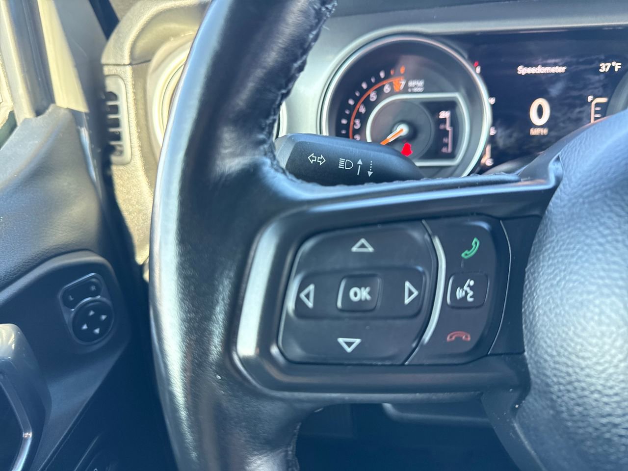 Used 2021 Jeep Wrangler Unlimited Sport w/ Technology Group image 29