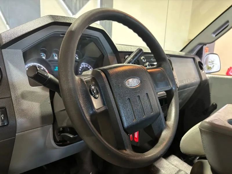 Used 2011 Ford F250 XL RWD image 13
