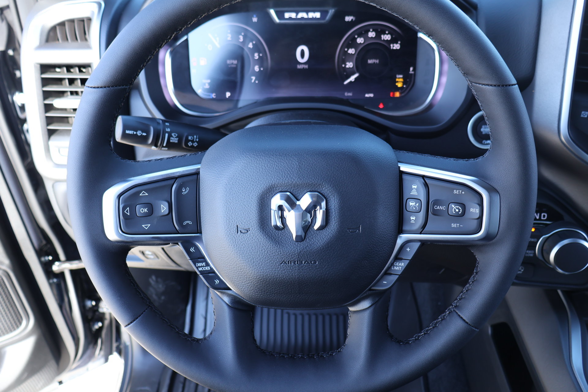 New 2026 RAM 1500 Big Horn AWD/4WD image 3