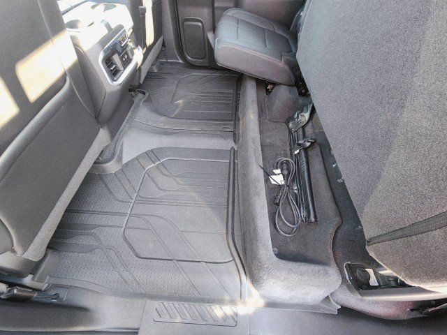 Used 2021 Chevrolet Silverado 1500 High Country w/ Technology Package image 31