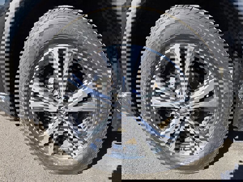 Used 2017 Nissan Rogue SL w/ SL Premium Package image 9