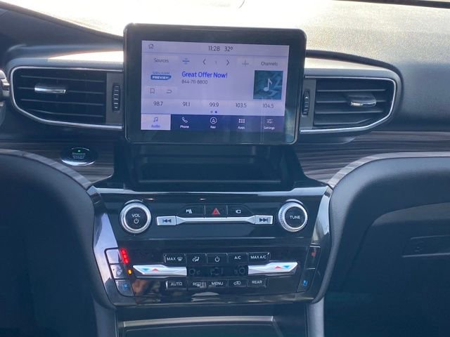 Used 2021 Ford Explorer Limited image 9