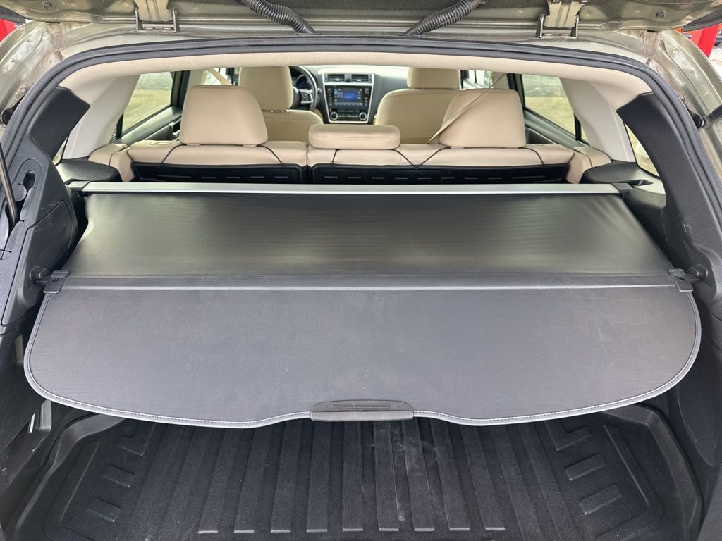 Used 2019 Subaru Outback 2.5i Limited w/ Popular Package #2 image 29