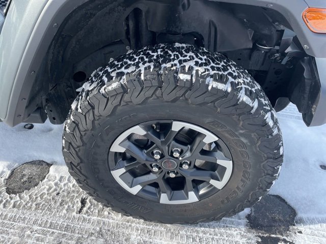 Used 2024 Jeep Wrangler Unlimited Rubicon w/ Convenience Group image 17