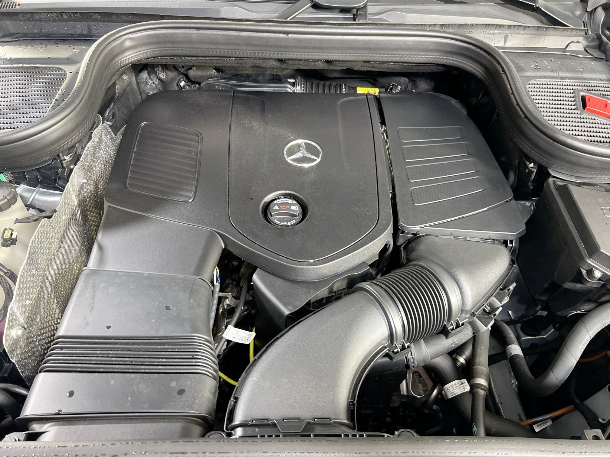 Used 2025 Mercedes-Benz GLE 450e 4MATIC image 30