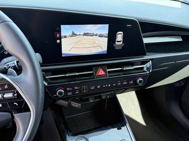 Used 2024 Kia Niro EX FWD image 20