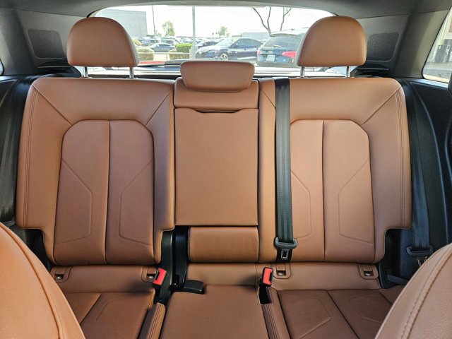 Used 2025 Audi Q3 2.0T Premium image 23