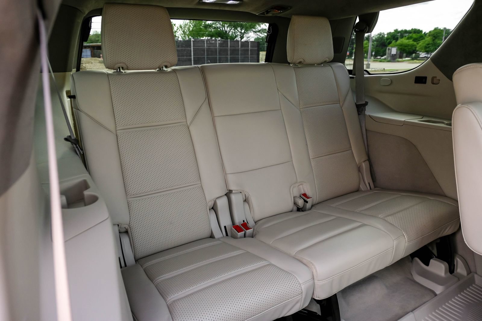 Used 2021 Cadillac Escalade Sport Platinum AWD/4WD image 47