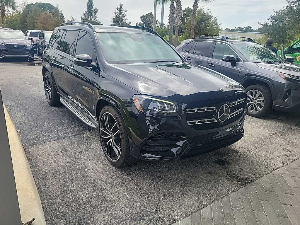 Used 2020 Mercedes-Benz GLS 580 4MATIC image 2