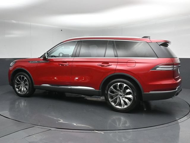 Certified 2025 Lincoln Aviator Reserve w/ Illumination Package AWD/4WD image 5