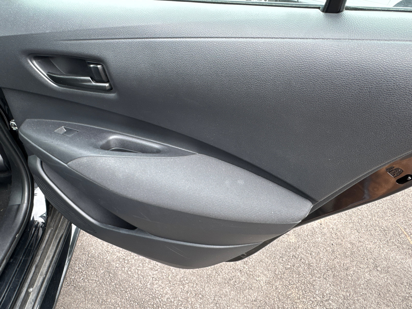 Used 2024 Toyota Corolla LE FWD image 14