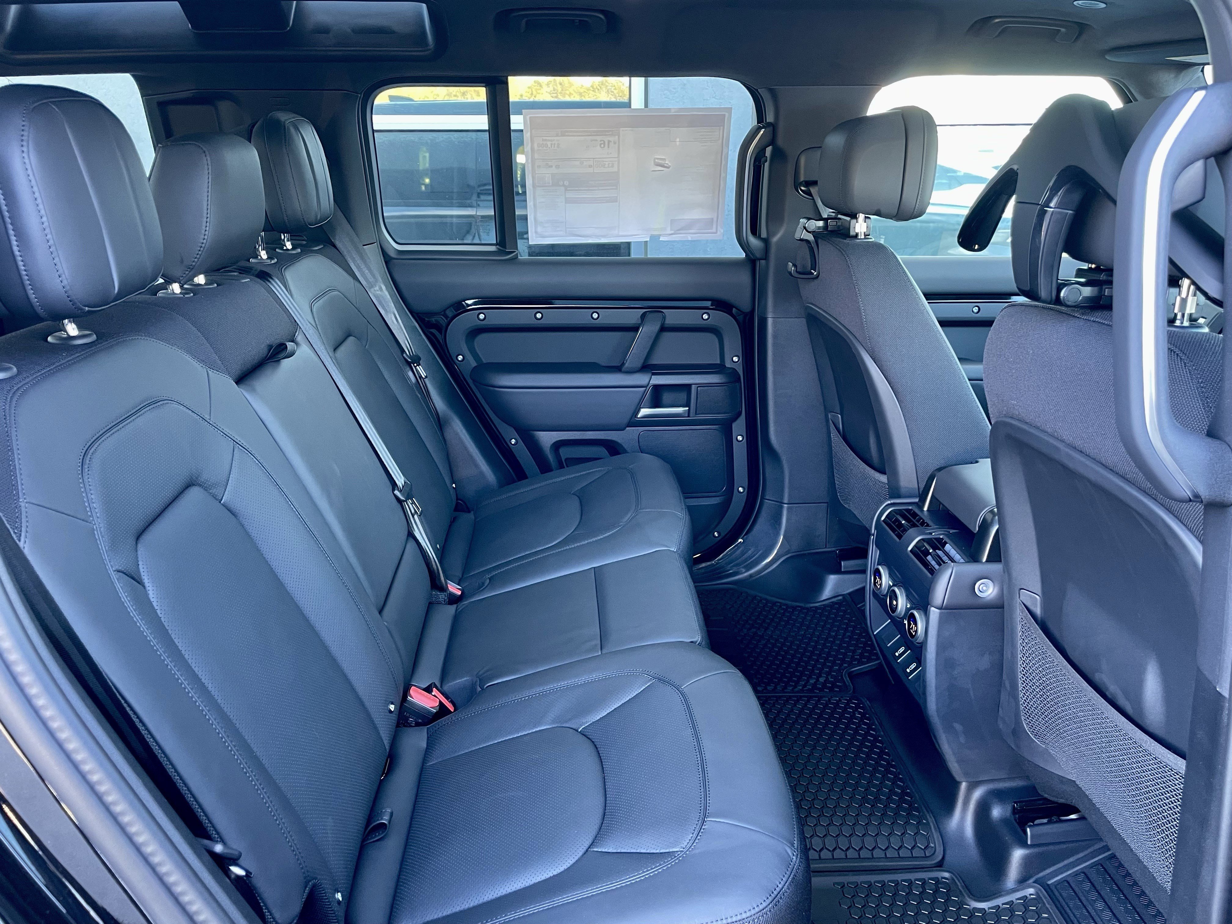 New 2026 Land Rover Defender 110 V8 image 30