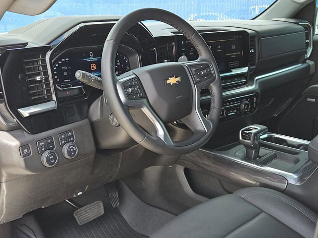 Used 2025 Chevrolet Silverado 1500 LTZ image 28