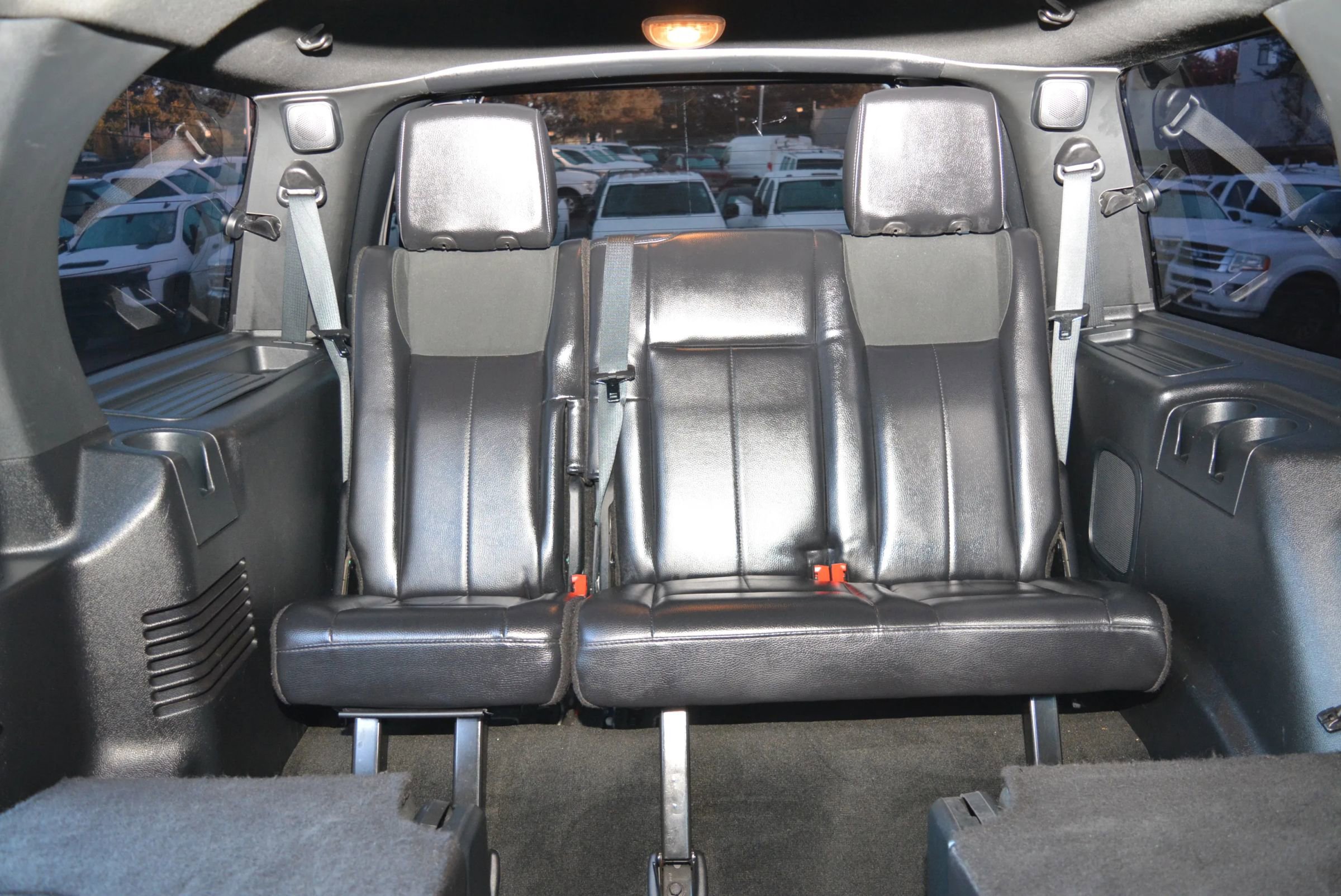 Used 2016 Ford Expedition Limited image 16