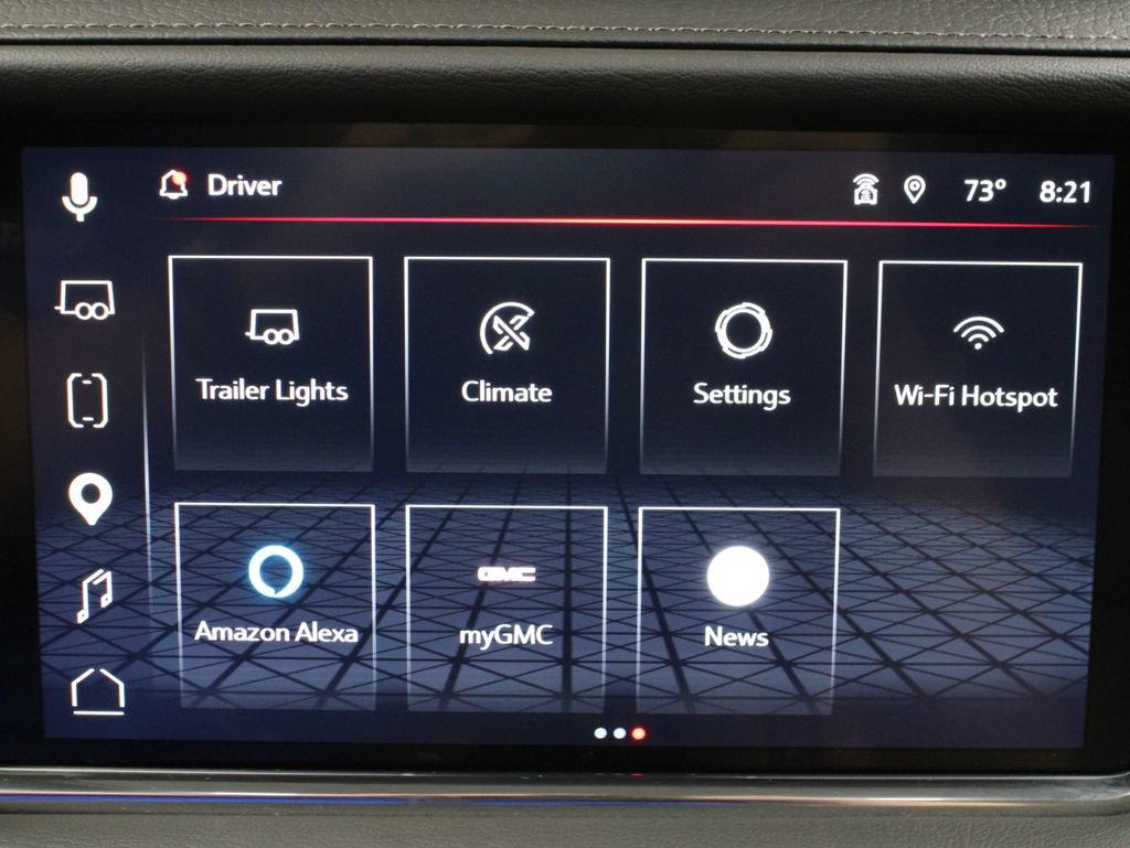 Used 2023 GMC Yukon Denali w/ LPO, Floor Liner Package AWD/4WD image 28