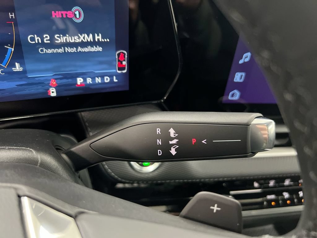 New 2027 Chevrolet Equinox LT FWD image 18