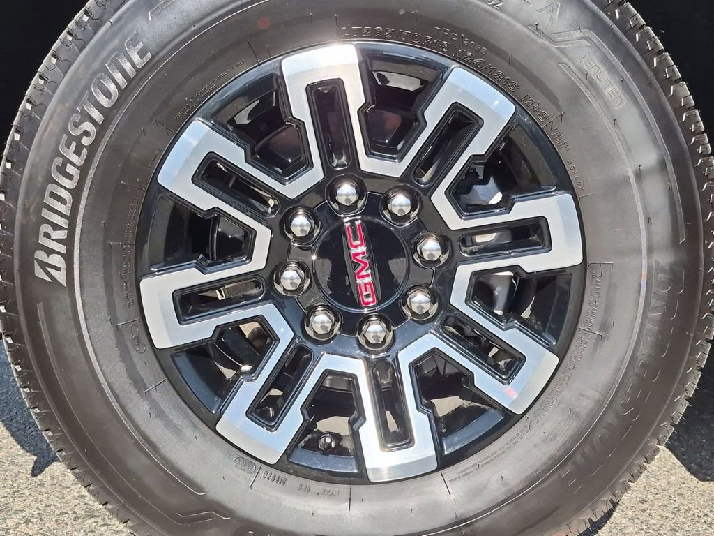 Used 2026 GMC Sierra EV Elevation AWD/4WD image 26
